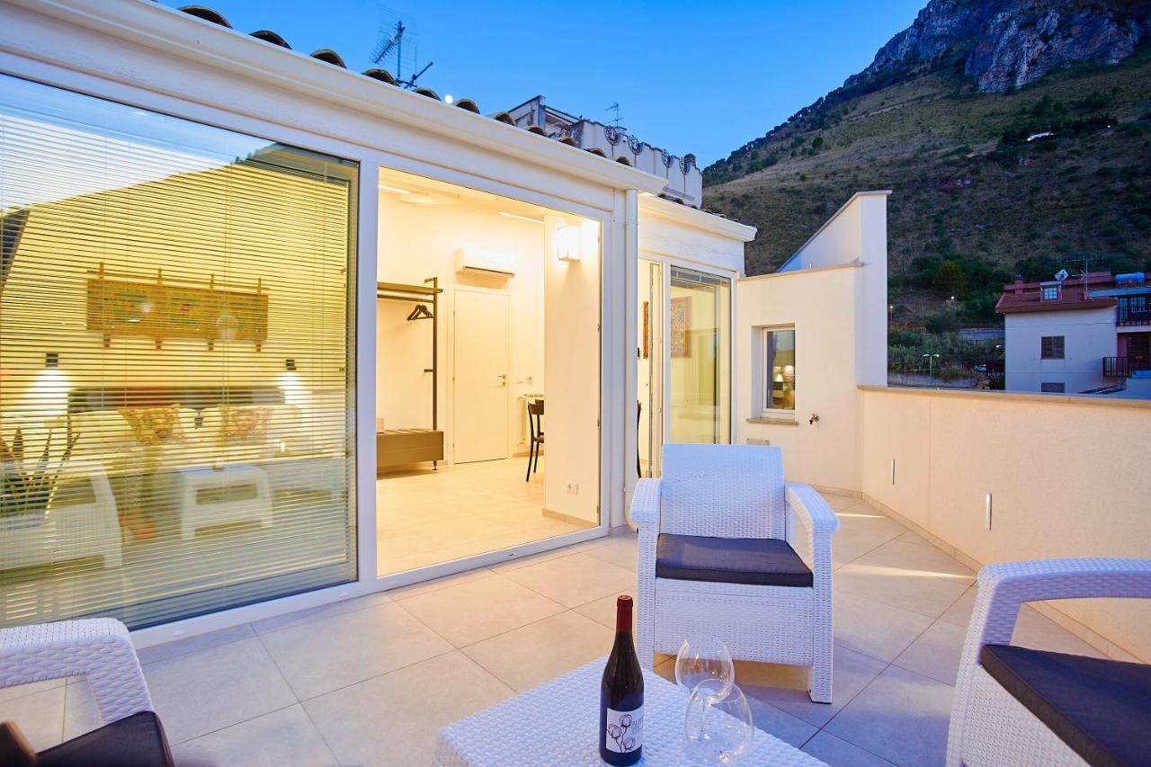 קאסטלמארה דל גולפו Porta Del Golfo Apartments & Suites מראה חיצוני תמונה